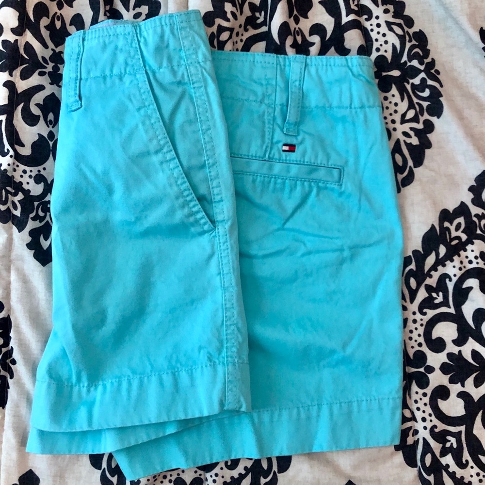 Women’s Tommy Hilfiger Shorts Size 6